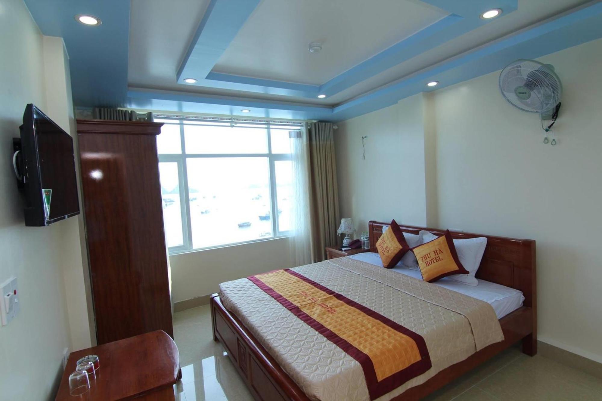 Thu Ha Sea View Hotel Dong Khe Sau Buitenkant foto