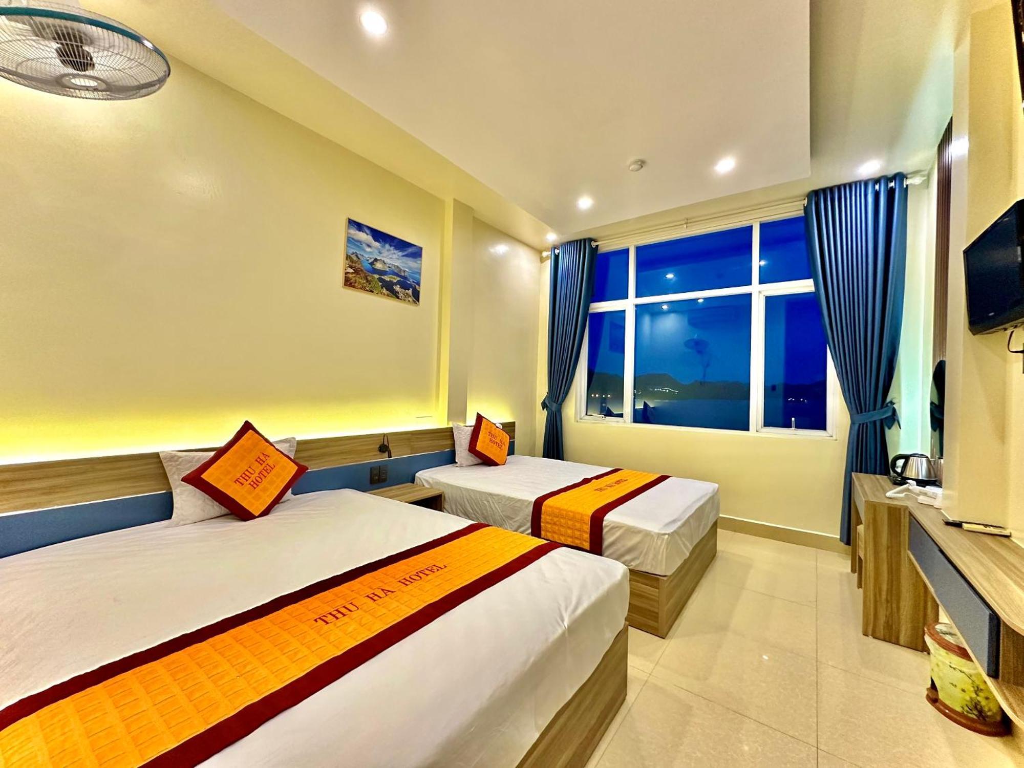 Thu Ha Sea View Hotel Dong Khe Sau Buitenkant foto