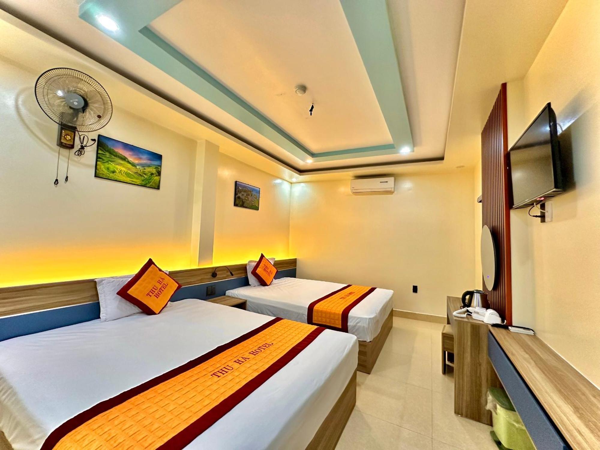 Thu Ha Sea View Hotel Dong Khe Sau Buitenkant foto